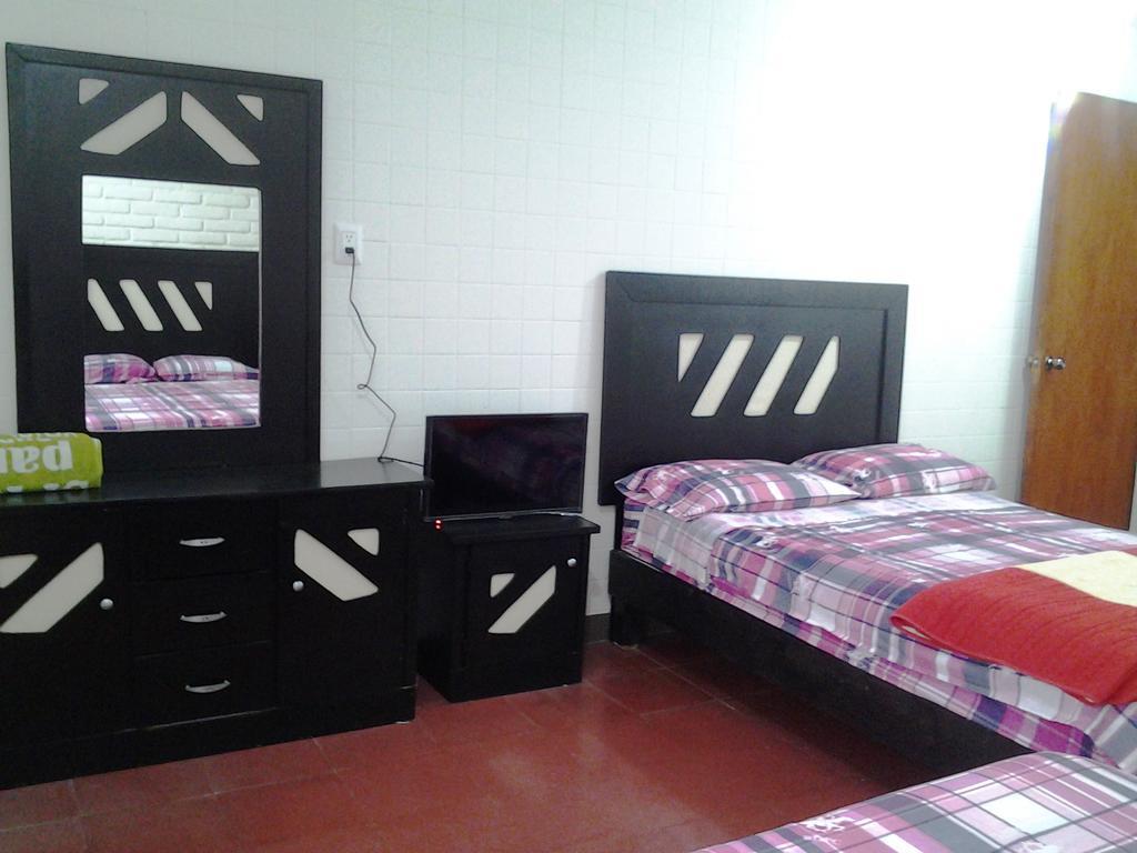 Hostal Casa Purpura Керетаро Екстер'єр фото